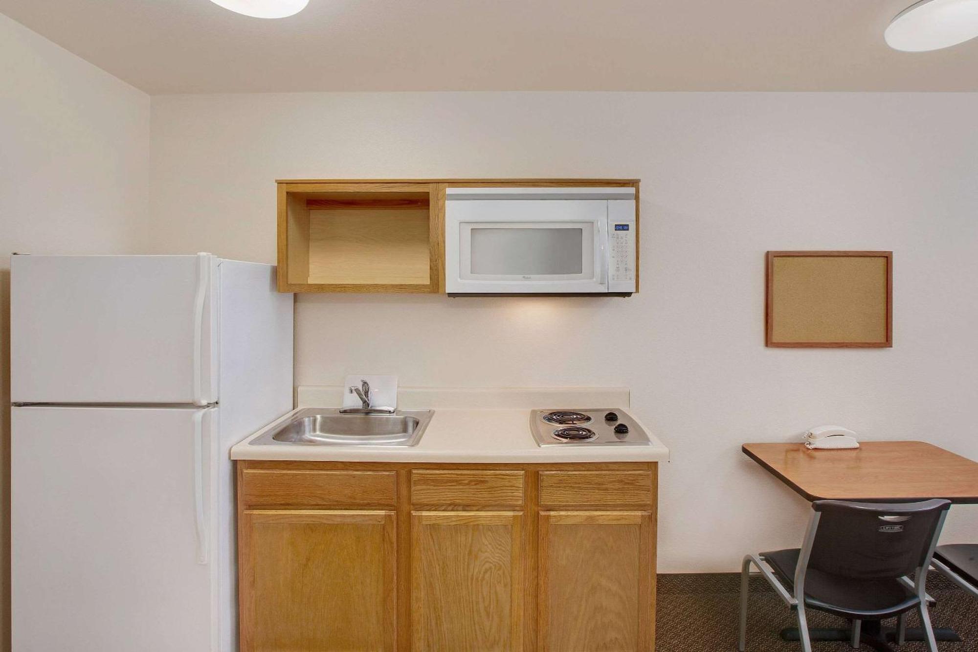 Woodspring Suites Houston Бейтаун Экстерьер фото